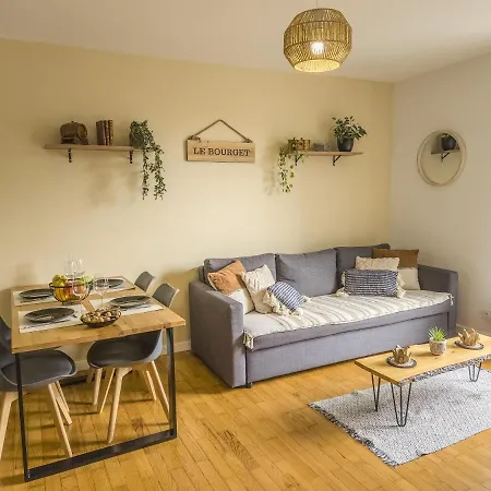 Appartamento Le Bourget, Grand Proche Du Centre *