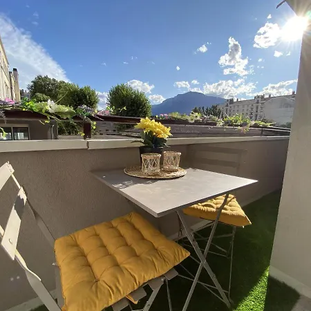 דירה Le Bourget, Grand Proche Du Centre