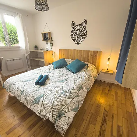 Apartamento Le Bourget, Grand Proche Du Centre *