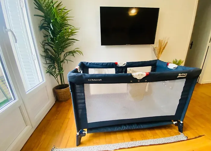 Le Bourget, Grand Proche Du Centre * غرونوبل